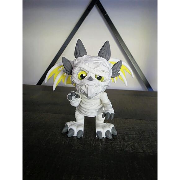 Tutankiss the Mummy Dragon 3d Figure with Base - Picture 5 of 8